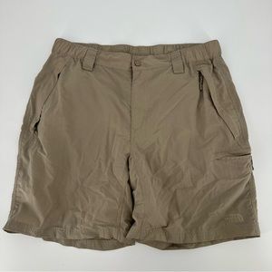 The North Face Mens Cargo Shorts Size L Beige Performance Outdoor Hiking Nylon